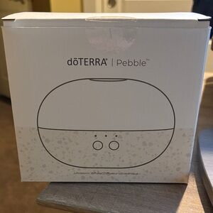 doTERRA Pebble Diffuser in White
